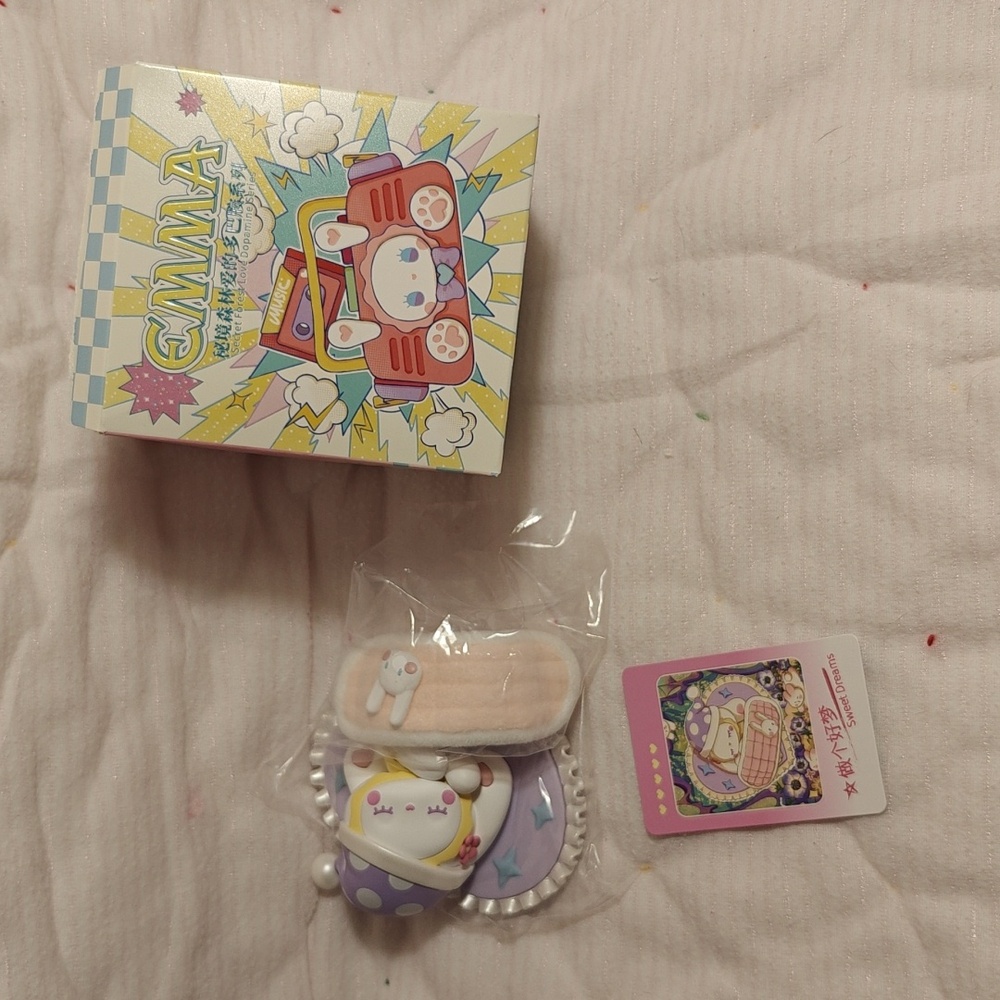Lucky EMMA Secret Forest Love Dopamine Figure (Sweet Dreams)